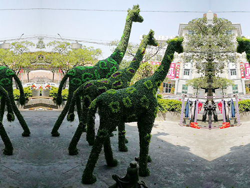绿雕仿真植物长颈鹿案...